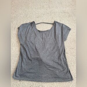 Lululemon T-shirt